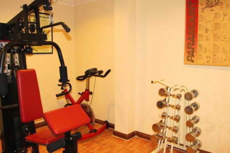 Holiday Villa Hotel City Centre بنوم بنه المظهر الخارجي الصورة